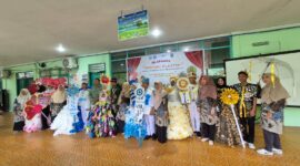 Karya Baju Karnaval Siswa Kelas 7 SMPN 3 Bontang
