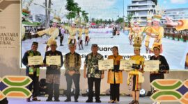 Foto: Pembukaan Nusantara Cultural Festival oleh Kepala Otorita IKN Basuki Hadimuljono dan Menteri Kebudayaan Fadli Zon (dok. OIKN)