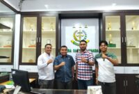 Forum Alumni Badan Eksekutif Mahasiswa (Fabem) Riau Bersama Presiden Mahasiswa Universitas Islam Kuantan (Foto: Ist)