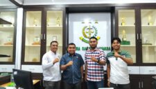 Forum Alumni Badan Eksekutif Mahasiswa (Fabem) Riau Bersama Presiden Mahasiswa Universitas Islam Kuantan (Foto: Ist)